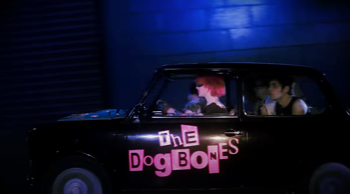 THE DOGBONES - HEY CHIHUAHUA