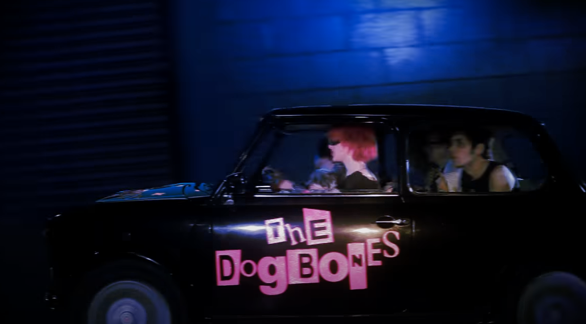 THE DOGBONES - HEY CHIHUAHUA